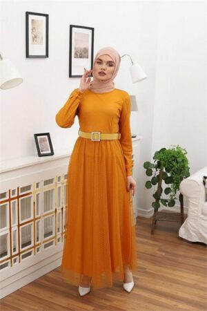 Robe hijab à pois et col ras du cou